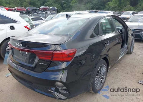 2023 Kia Forte Gt-Line z USA, uszkodzony, nr VIN 3KPF54AD0PE660237